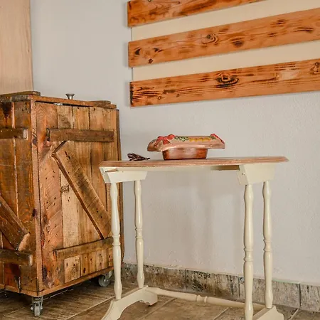 Stone Gea Up Floor Chania (Crete)